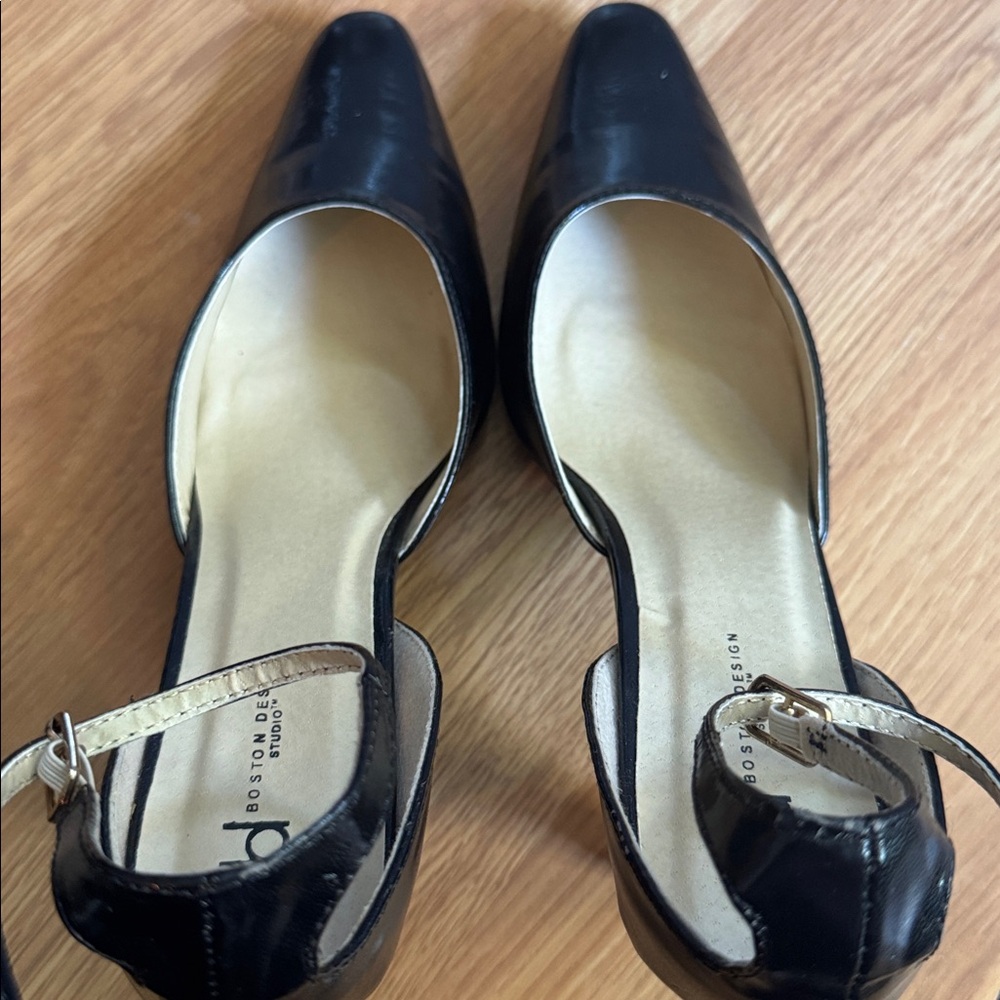 NWOT Slingback Black PUMPS Pointed toe heel Boston Design Studio SZ 8 - Picture 3 of 7